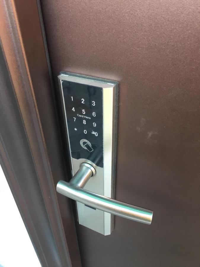 Milan House Apartman Arad Kültér fotó